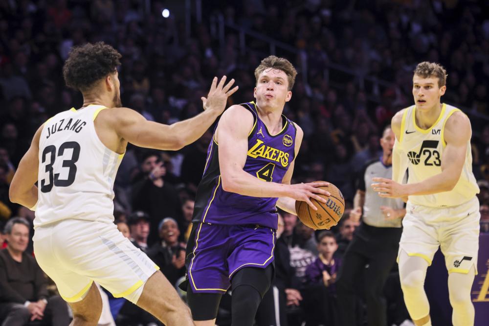 右脚轻推 右脚轻推